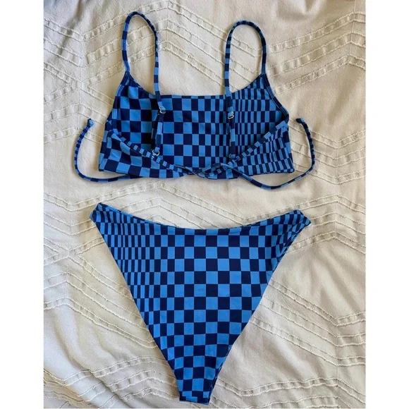 Skatie ‘Kelly’ Swim Bottom in St Martin | The Salty Blonde collab - Picture 2 of 5